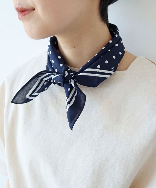 PAR ICI（パーリッシィ）の「ペイズリー/ヨットドット コットンバンダナ（バンダナ/スカーフ・レディース・ブラック系その他/ブラック系その他2/ブルー系その他2/ブルー系その他・FREE）」の5枚目の写真