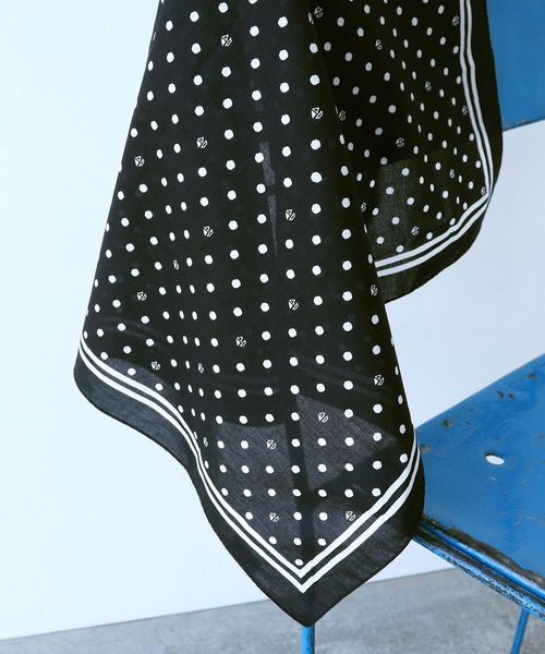 PAR ICI（パーリッシィ）の「ペイズリー/ヨットドット コットンバンダナ（バンダナ/スカーフ・レディース・ブラック系その他/ブラック系その他2/ブルー系その他2/ブルー系その他・FREE）」の10枚目の写真