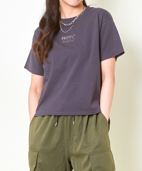 GORGE(ゴージ)の「《ちびロゴ×くりぬき》レディース 半袖Tシャツ カジュアル ベーシック 春夏秋(Tシャツ/カットソー・レディース・オフホワイト/グリーン/チャコール・F)」の5枚目の写真