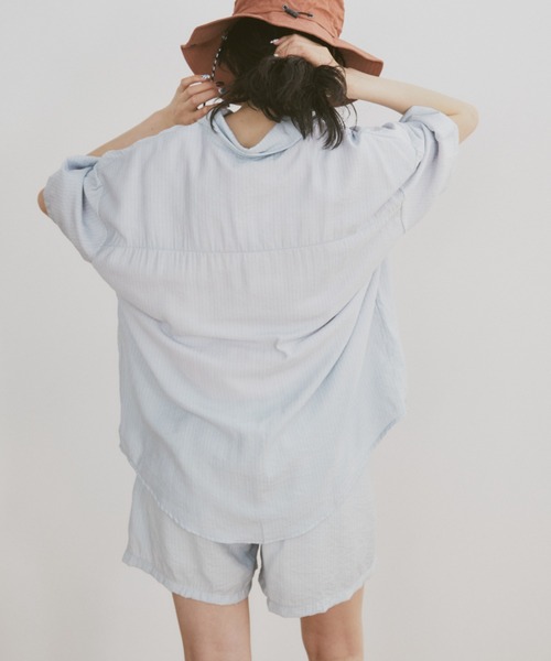 MERLOT（メルロー）の「ストライプシャツセットアップ（シャツ/ブラウス・レディース・ブルー・FREE）」の17枚目の写真