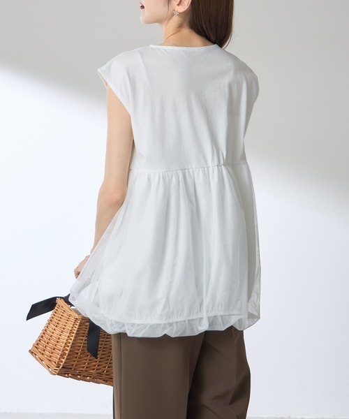 &. NOSTALGIA(アンドドットノスタルジア)の「【ZOZO限定】裾チュールバルーントップス(Tシャツ/カットソー・レディース・ブラック/オフホワイト・M)」の9枚目の写真