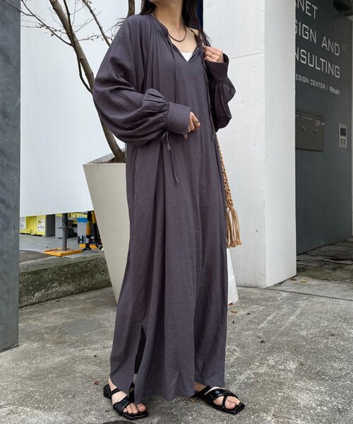 CIAOPANIC TYPY（チャオパニックティピー）の「【きくちゃん企画】リネンレーヨンボリュームスリーブワンピース（ワンピース・レディース・チャコールグレー/レッド/ベージュ・ONE SIZE）」の7枚目の写真