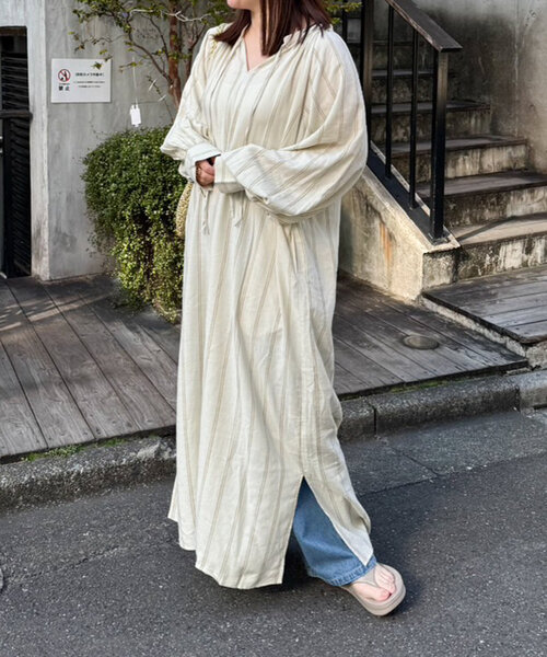 CIAOPANIC TYPY（チャオパニックティピー）の「【きくちゃん企画】リネンレーヨンボリュームスリーブワンピース（ワンピース・レディース・チャコールグレー/レッド/ベージュ・ONE SIZE）」の19枚目の写真