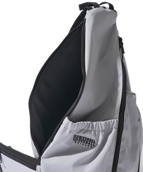 UNIVERSAL OVERALL(ユニバーサルオーバーオール)の「【UNIVERSAL OVERALL】ONIGIRI ONE SHOULDER / オニギリ型 ワンショルダーバッグ(ショルダーバッグ・レディース・ネイビー/ブルー/グレイッシュベージュ/ブラック/カーキ・FREE)」の13枚目の写真