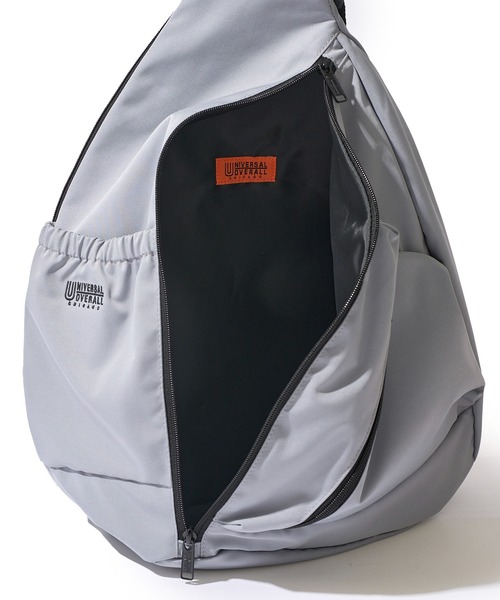 UNIVERSAL OVERALL(ユニバーサルオーバーオール)の「【UNIVERSAL OVERALL】ONIGIRI ONE SHOULDER / オニギリ型 ワンショルダーバッグ(ショルダーバッグ・レディース・ネイビー/ブルー/グレイッシュベージュ/ブラック/カーキ・FREE)」の14枚目の写真