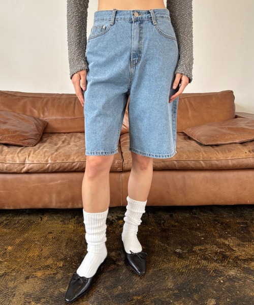 FUULLY STUDIO（フーリィーステューディオ）の「デニムハーフパンツ（デニムパンツ・レディース・ホワイト/ブラック/ブルー・SMALL/MEDIUM）」の8枚目の写真