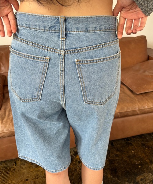 FUULLY STUDIO（フーリィーステューディオ）の「デニムハーフパンツ（デニムパンツ・レディース・ホワイト/ブラック/ブルー・SMALL/MEDIUM）」の16枚目の写真