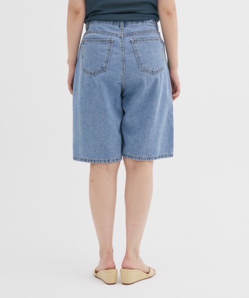 FUULLY STUDIO（フーリィーステューディオ）の「デニムハーフパンツ（デニムパンツ・レディース・ホワイト/ブラック/ブルー・SMALL/MEDIUM）」の6枚目の写真