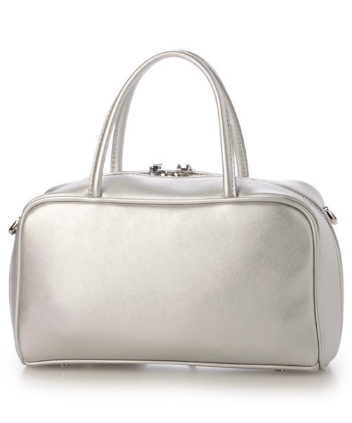 cache cache(カシュ カシュ)の「カシュカシュ cachecache / チャーム付横長ボストン(ボストンバッグ・レディース・キャメル/ベージュ系その他/ワインレッド/レオパード/シルバー/ブラック/イエロー/サックスブルー/アイボリー・FREE)」の16枚目の写真