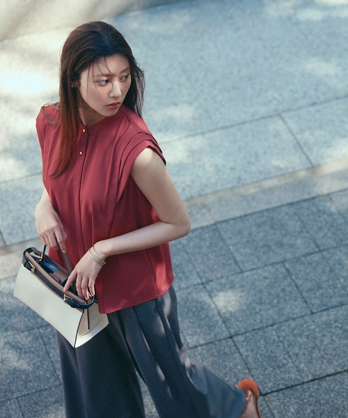 NATURAL BEAUTY BASIC（ナチュラルビューティーベーシック）の「◇デザインベルトワイドパンツ（その他パンツ・レディース・キャメル/チャコールグレー・SMALL/MEDIUM）」の2枚目の写真