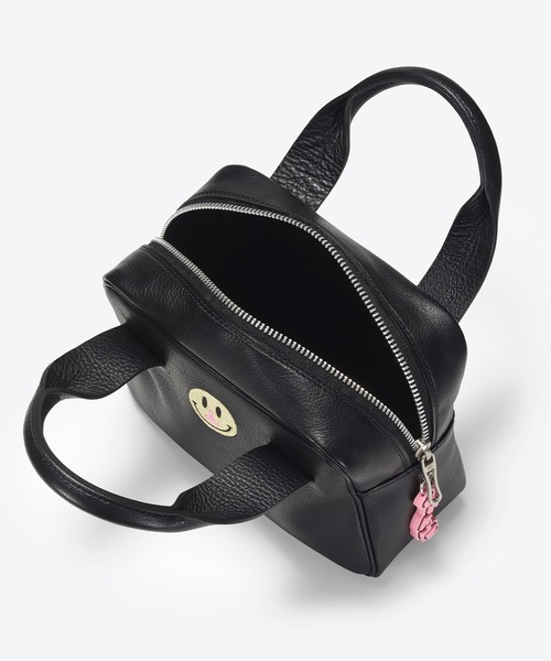 BIGOTRE（ビゴター）の「Carne Bollente×BIGOTRE BREAD Dickface 1（ハンドバッグ・レディース・ブラック・ONE SIZE）」の3枚目の写真