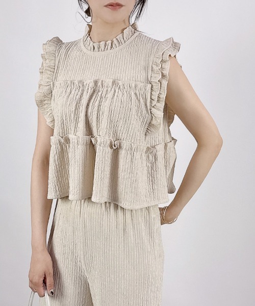 CLOTHY(クロシィ)の「【楽して洒落る、大人のセットアップ】ジャガードセットアップ(ノースリ)(セットアップ・レディース・ブラック/アイボリー/イエロー/ベージュ・MEDIUM)」の1枚目の写真