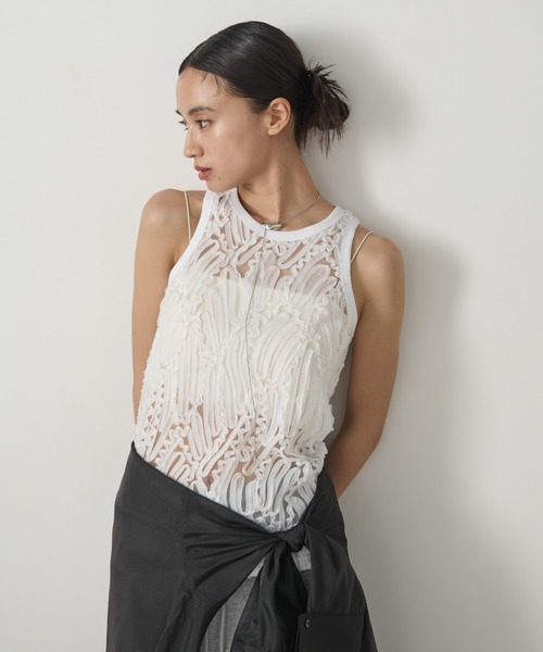 AIC.(エーアイシー)の「チュールレースタンクトップ/セットアップ可能(タンクトップ・レディース・オフホワイト/ブラック・FREE)」の2枚目の写真
