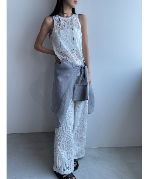 AIC.(エーアイシー)の「チュールレースタンクトップ/セットアップ可能(タンクトップ・レディース・オフホワイト/ブラック・FREE)」の9枚目の写真