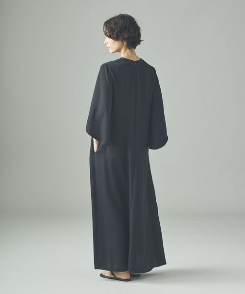 【美品】カレンソロジー Comfort Embracement ワンピース Curensology(カレンソロジー)/ミラノリブジップワンピース