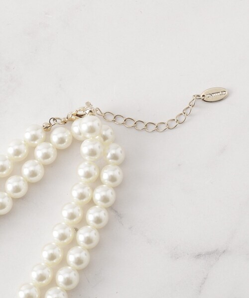 UNTITLED(アンタイトル)の「【アレンジ自在】ロングパール調ネックレス(ネックレス・レディース・ゴールド・99)」の5枚目の写真