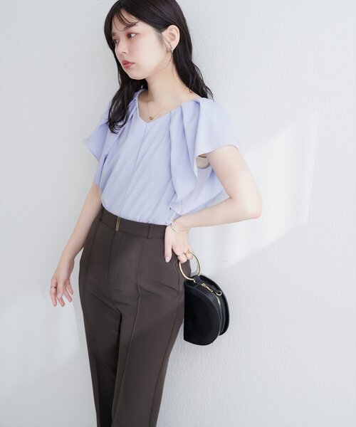 natural couture（ナチュラルクチュール）の「ドビードットフレア袖ブラウス（シャツ/ブラウス・レディース・ブラック/グリーン/サックスブルー/オフホワイト・FREE）」の12枚目の写真