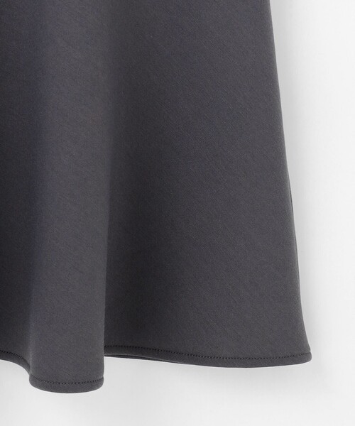 Feroux(フェルゥ)の「パール付きダンボール ジャンパースカート(ドレス・レディース・スカイブルー系/グレー系/アイボリー系・MEDIUM/SMALL)」の14枚目の写真