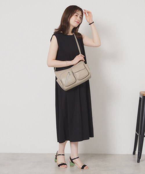 ITS'DEMO（イッツデモ）の「【8ポケット】アウトポケットショルダー（ショルダーバッグ・レディース・ブロンズ/ブラック/ナチュラル・00）」の8枚目の写真