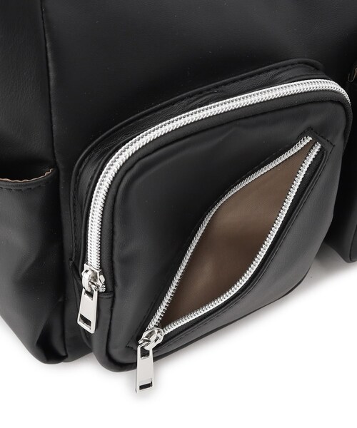 ITS'DEMO（イッツデモ）の「【8ポケット】アウトポケットショルダー（ショルダーバッグ・レディース・ブロンズ/ブラック/ナチュラル・00）」の13枚目の写真