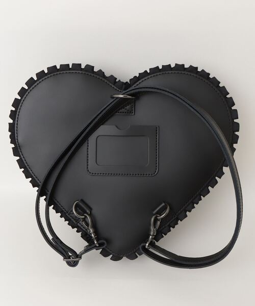 セール】Dr. Martens/ドクターマーチン ハート バックパック 41718001