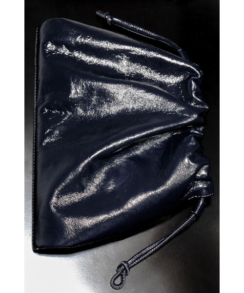 ドローストリングバケットバッグ - レザー（ビジネスバッグ