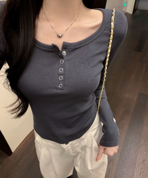 yuue' ( wear )(ユーイ)の「ヘンリーネックリブロングTシャツ(Tシャツ/カットソー・レディース・ホワイト/ライトグレー/ブラック・FREE)」の21枚目の写真
