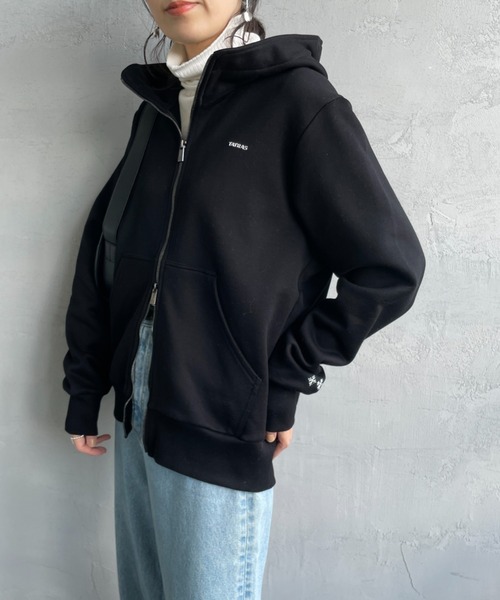 WEB先行予約】[TATRAS/タトラス] FELDA ワンポイントロゴ フード