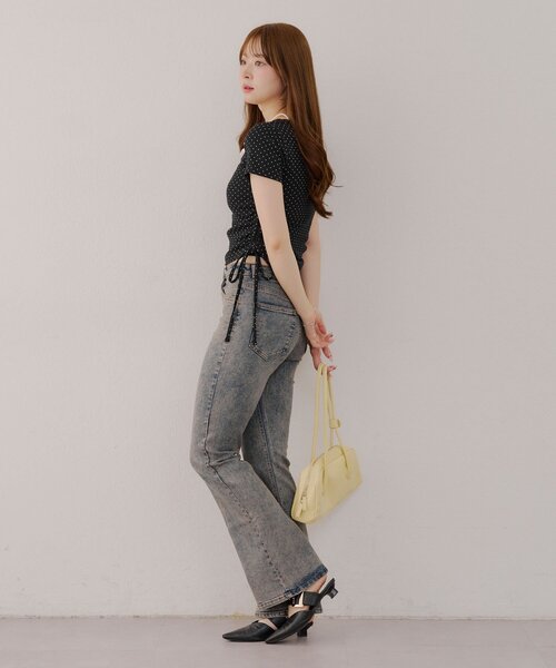continuer de NICE CLAUP(コンティニューデナイスクラップ)の「【サイズ展開有】デニムフレアパンツ(デニムパンツ・レディース・その他/ケミカルウォッシュ・MEDIUM/SMALL)」の17枚目の写真