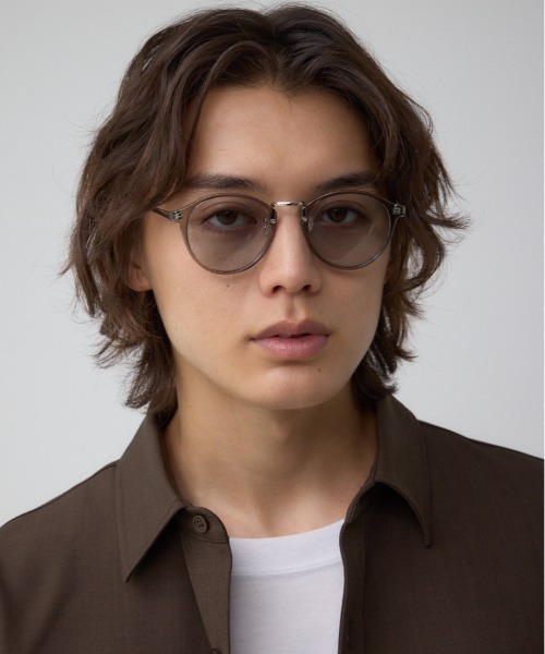 AZUL by moussy(アズールバイマウジー)の「ルーセントフレームアイウェア(サングラス・メンズ・グレー系その他/ブラック系その他・FREE)」の1枚目の写真