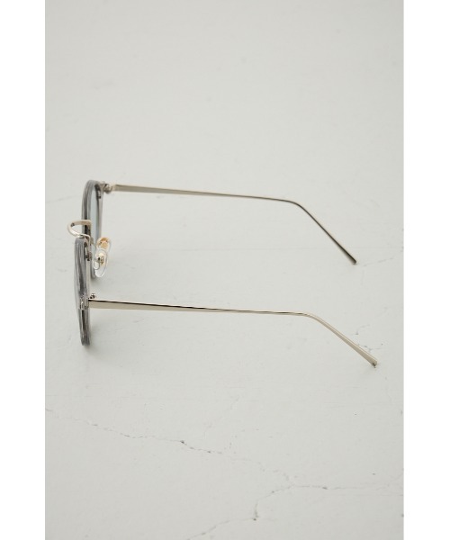 AZUL by moussy(アズールバイマウジー)の「ルーセントフレームアイウェア(サングラス・メンズ・グレー系その他/ブラック系その他・FREE)」の14枚目の写真