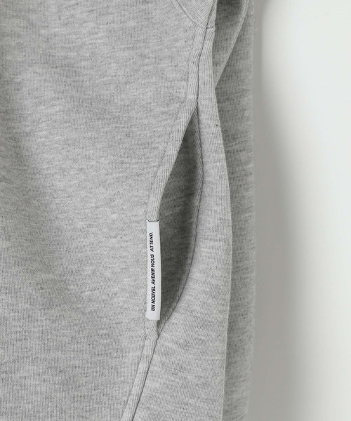 LEPSIM（レプシィム）の「パフエアZIPBIGフーディー　582465（パーカー・レディース・ブラウン/トップグレー/ブラウン系その他/ブラック/アイボリー/グレイッシュベージュ/ブルー/ホワイト系その他・FREE）」の16枚目の写真