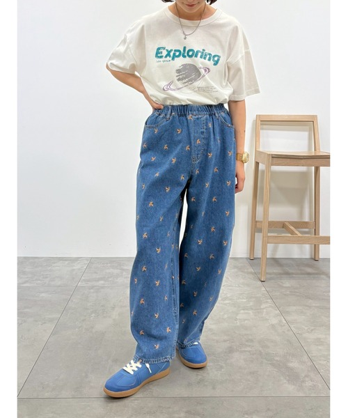 タイ　少数民族　繊細手刺繍とスパンコールのタペストリー82cm✖️86cm 大判 タイ 少数民族 繊細手刺繍とスパンコールのタペストリー82cm✖️86cm 大判