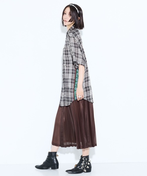 未使用品　TOGA TOO L NARROW HEADBAND TOGA TOO/トーガトゥ】Metal narrow headband/メタルナロー