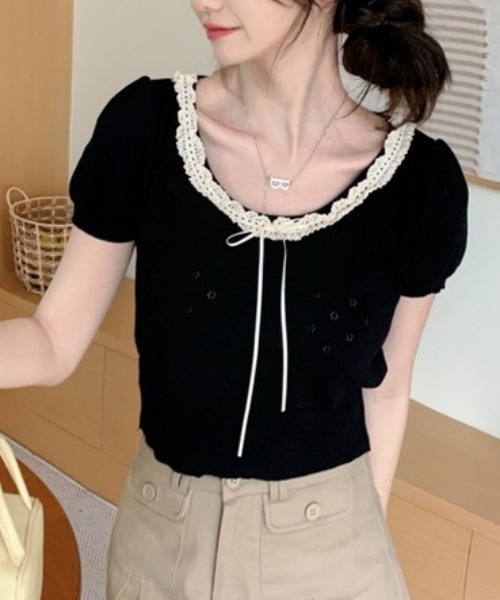 Vini（ヴィニ）の「【Vini】レースリボン付き フリルネック 半袖 ショート ニット（ニット/セーター・レディース・ホワイト/ブラック/ピンク・FREE）」の8枚目の写真