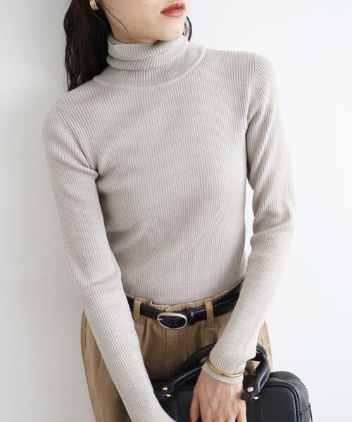 le.coeur blanc（ルクールブラン）の「リブタートルネックニット（ニット/セーター・レディース・ホワイト系その他/グレー/グレイッシュベージュ/グレー系その他/オフホワイト/ブラウン系その他2/ブラック・38）」の7枚目の写真