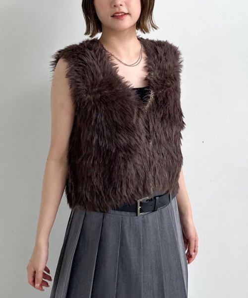 archives(アルシーヴ)の「グラデーションロングフェザーニットベスト(ベスト・レディース・ブラウン/アイボリー・MEDIUM)」の18枚目の写真