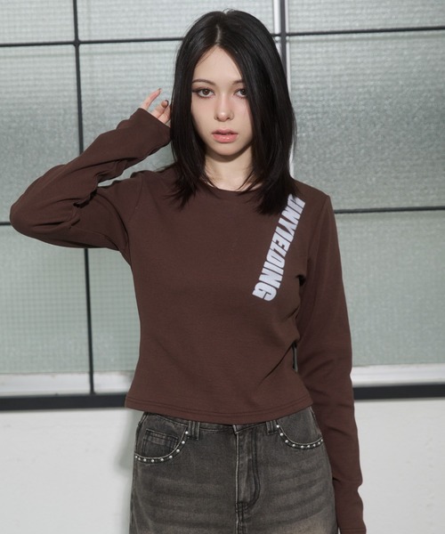 ENVYM(アンビー)の「スプレープリントTシャツ(Tシャツ/カットソー・レディース・ブラウン/レッド/ブラック・FREE)」の19枚目の写真