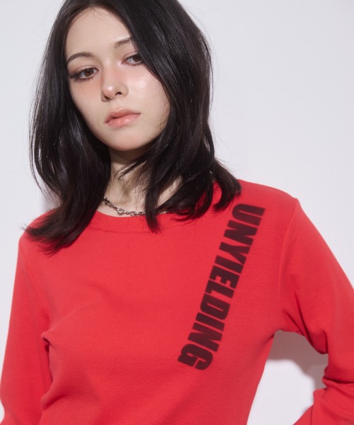 ENVYM(アンビー)の「スプレープリントTシャツ(Tシャツ/カットソー・レディース・ブラウン/レッド/ブラック・FREE)」の16枚目の写真