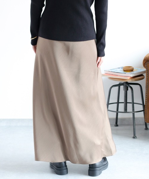 cepo（セポ）の「サテンマーメイドスカート（スカート・レディース・ブラウン/チャコール/ベージュ・M）」の12枚目の写真