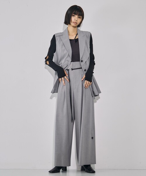 ⭐︎美品　ユナイテッドアローズTOKYO ジレベストジャケット 新作》バイアスカットフレアジレ｜ウォッシャブル/防シワ