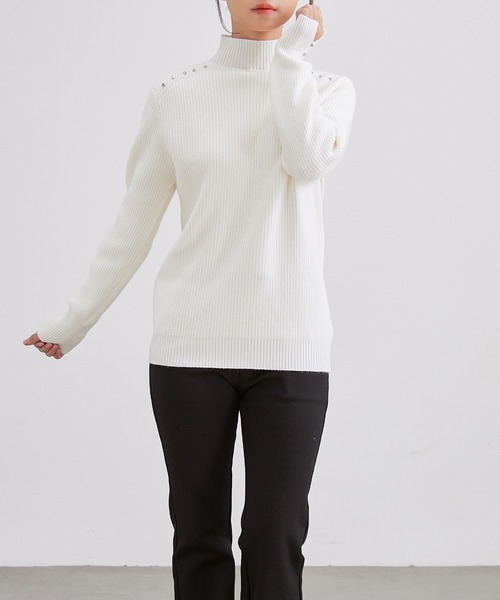 Lace Ladies(レースレディース)の「ハイネック メタル パーツ リブニット プルオーバー(ニット/セーター・レディース・ブラック/アイボリー/ベージュ/ブラウン・FREE)」の19枚目の写真