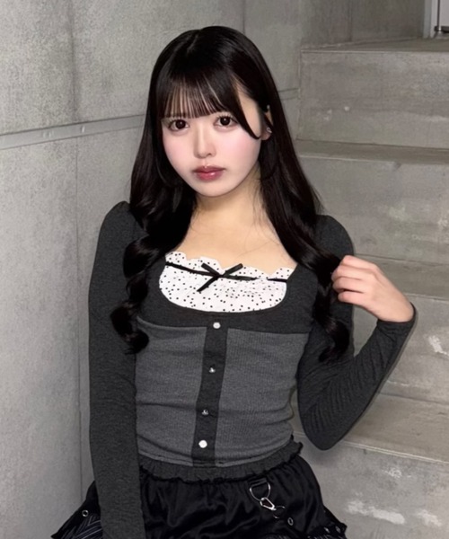 Lae(レイ)の「ドットリボンドッキングトップス(Tシャツ/カットソー・レディース・グレー・SMALL/MEDIUM)」の1枚目の写真
