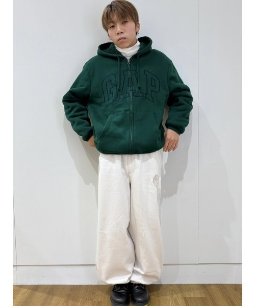 セール】リラックスフィット GAPロゴ 裏ボア ジップアップパーカー