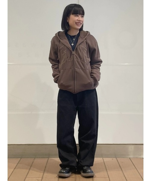 リラックスフィット GAPロゴ 裏ボア ジップアップパーカー ブラウン M リラックスフィット GAPロゴ 裏ボア ジップアップパーカー ブラウン XL