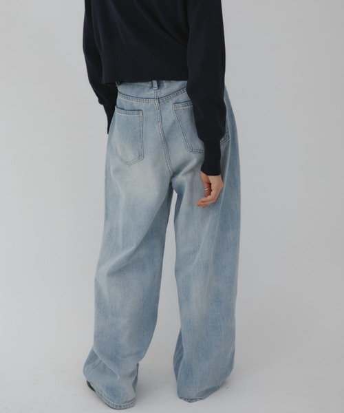 VION（ヴィオン）の「ワイドストレートデニムパンツ / Wide Straight Denim Pants（デニムパンツ・レディース・ブルー/ライトブルー・MEDIUM/LARGE）」の22枚目の写真