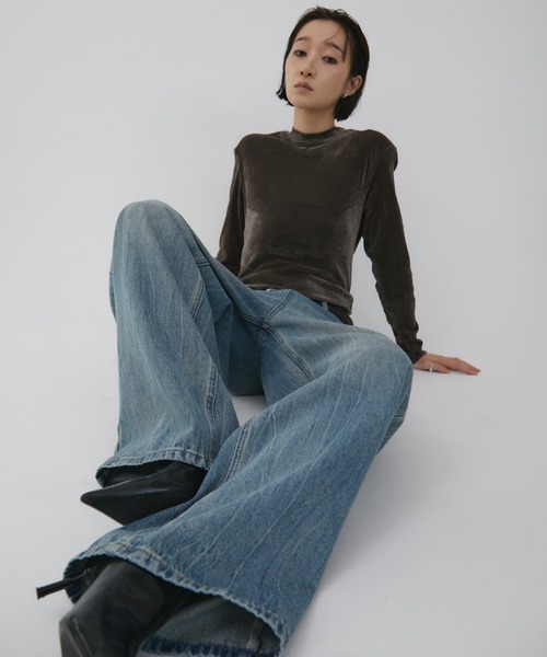 VION（ヴィオン）の「Wide Straight Denim Pants / ワイドストレートデニムパンツ（デニムパンツ・レディース・ブルー/ライトブルー・MEDIUM/LARGE）」の5枚目の写真