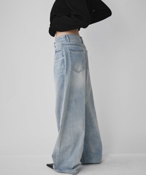 VION（ヴィオン）の「Wide Straight Denim Pants / ワイドストレートデニムパンツ（デニムパンツ・レディース・ブルー/ライトブルー・MEDIUM/LARGE）」の20枚目の写真