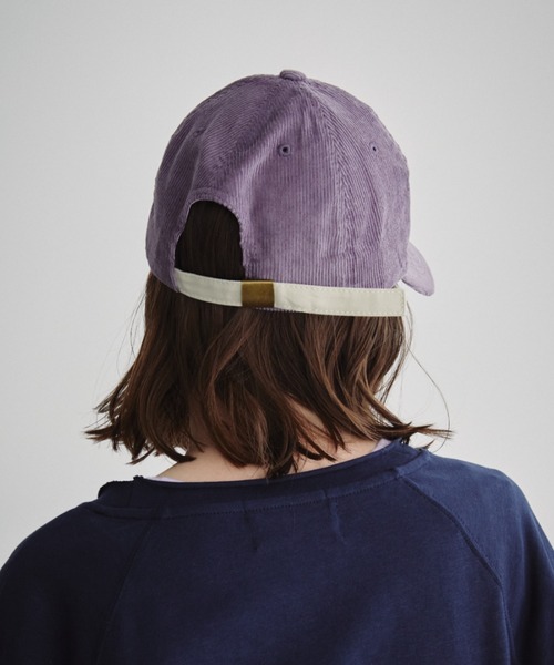 Auntie Rosa Holiday(アンティローザホリデー)の「コーデュロイロゴCAP(キャップ・レディース・ボルドー/チャコールグレー/パープル・FREE)」の10枚目の写真