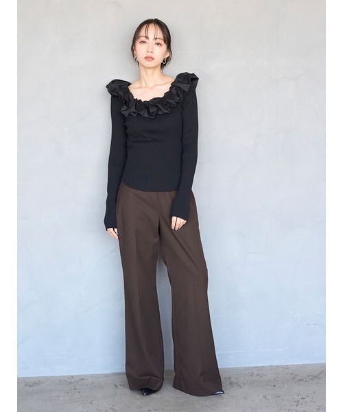 SNIDEL(スナイデル)の「シアーフリルニットプルオーバー(ニット/セーター・レディース・アイボリー/ブラック/モカ/マルチ・F)」の17枚目の写真